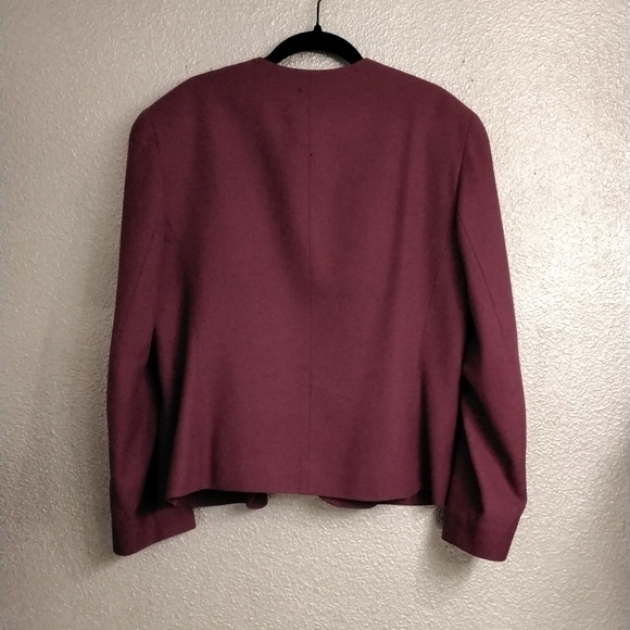 COPY - Vintage Pendleton 100% Virgin Wool  Fuchsia Jacket.    Size 12 - Picture 2 of 4